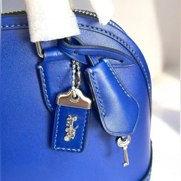 NWT Coach Set - Picture 8 of 16